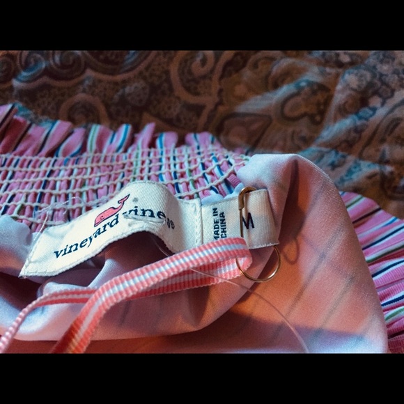 Vineyard Vines Dresses & Skirts - Vineyard Vines striped cotton dress